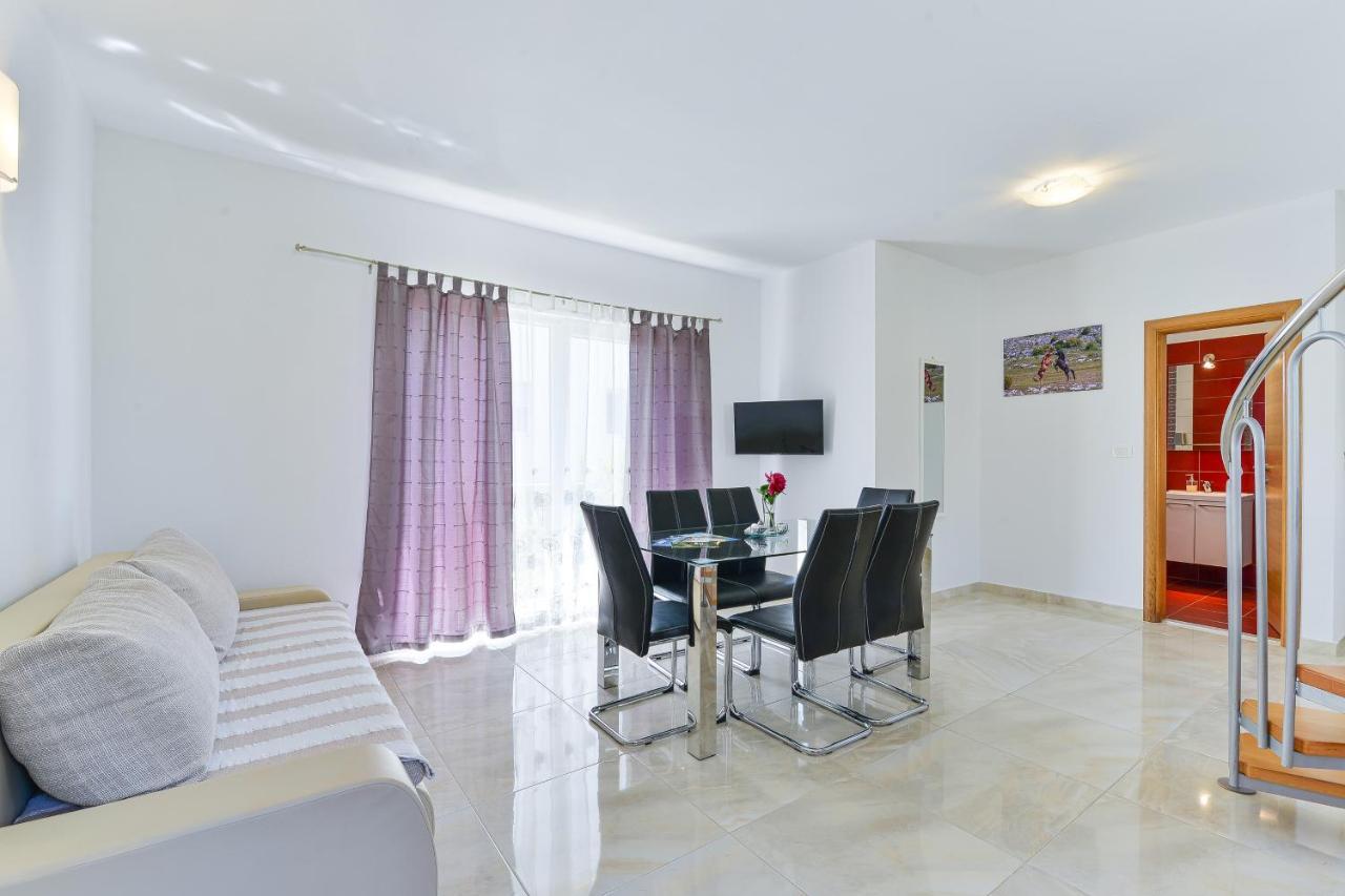 Apartments By The Sea Nin, Zadar - 13172 Exterior photo