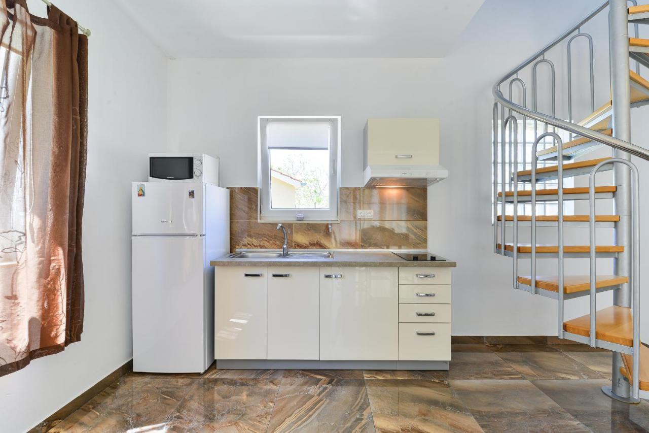 Apartments By The Sea Nin, Zadar - 13172 Exterior photo
